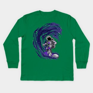 astronaut surfing Kids Long Sleeve T-Shirt